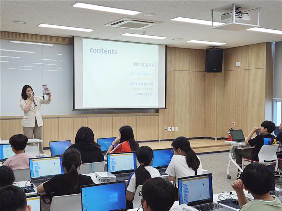 0620-9 안동시청소년방과후아카데미 “디지털 새싹 캠프”운영 (1).jpg